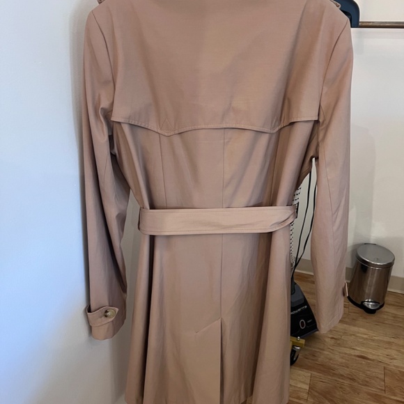 Ralph Lauren Women's Belted Water-Resistant Trench Coat - Picture 6 of 6